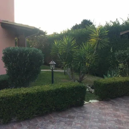 Apartament Garden Rose *